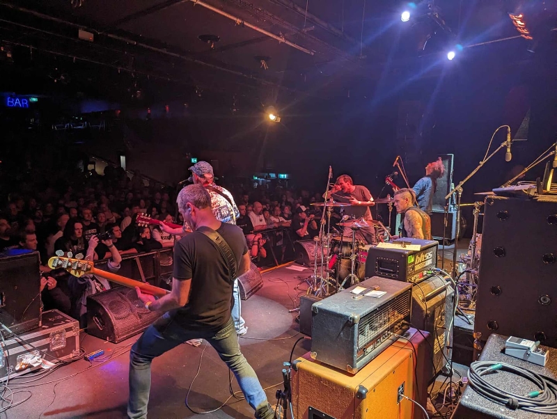 nursery crimes side of stage